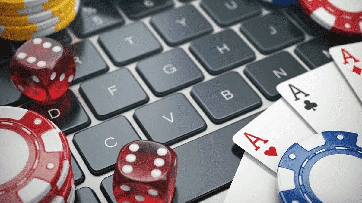Crash7 پر آن لائن سلاٹس کے بارے میں